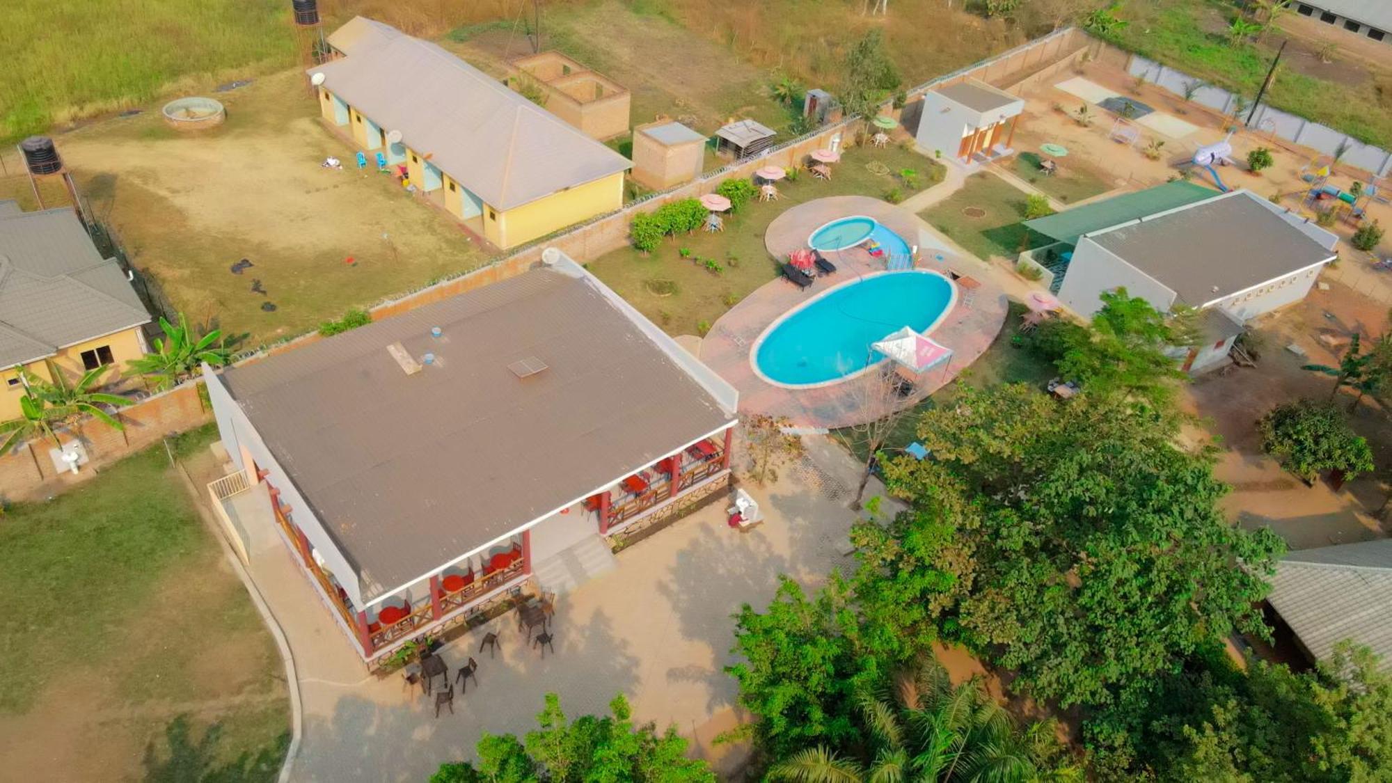 Lavic Country Resort Adjumani Zewnętrze zdjęcie